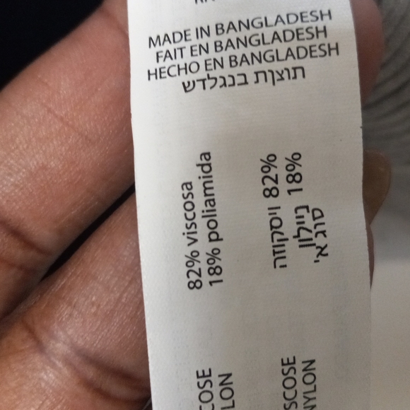 Dex Block Color Sweater - Picture 3 of 4